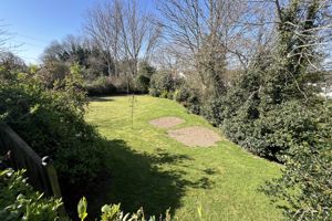 Photo 17- click for photo gallery